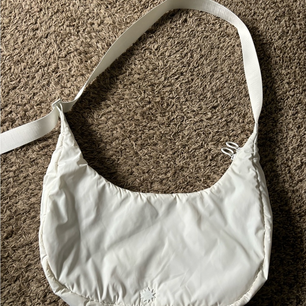 House of Harlow 1960 White crescent crossbody bag